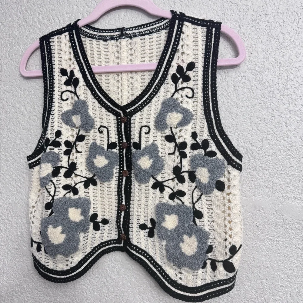 Crochet Floral Vest | Cottagecore Granny Core Sweater Vest